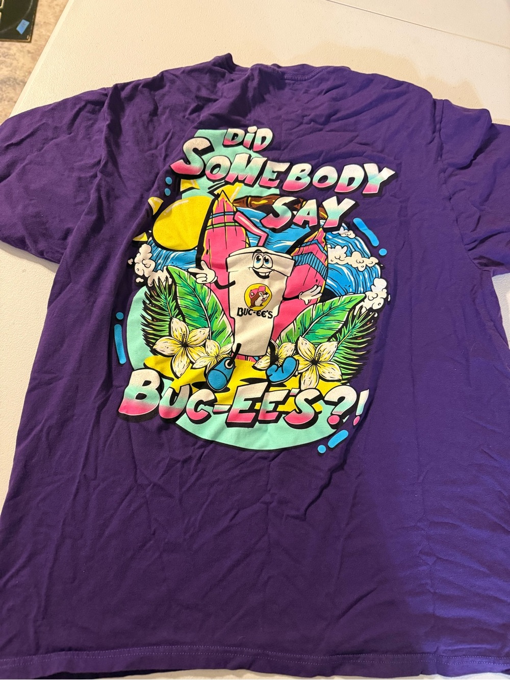Buc-ee's purple "Did Somebody Say Buc-ee's" graphic t-shirt size large